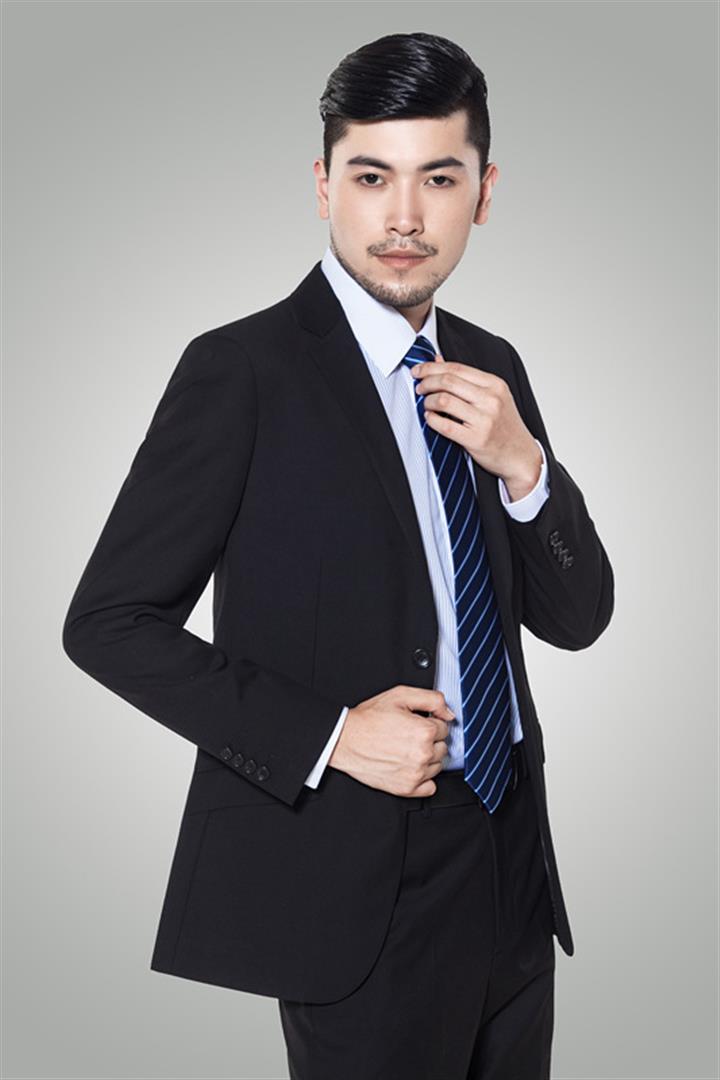简志智 包装与印刷设计负责人